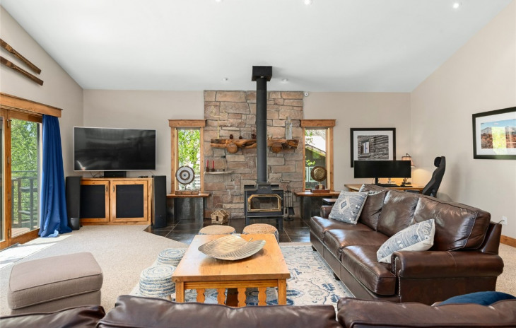 2774 Burgess Creek Road Photo