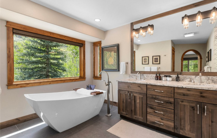 2774 Burgess Creek Road Photo