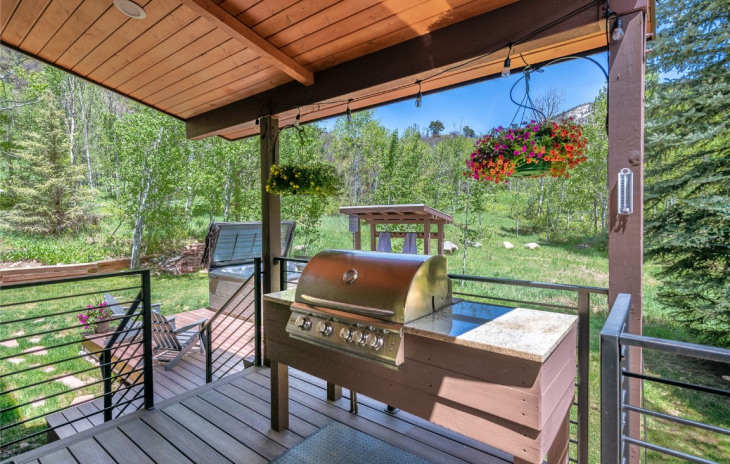 2774 Burgess Creek Road Photo