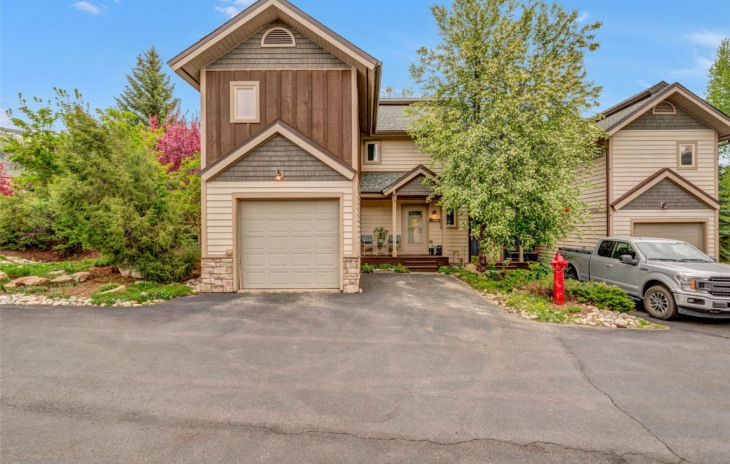 3108 Mariah Court Photo