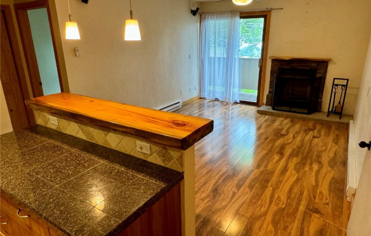 1320 Athens Plaza Photo