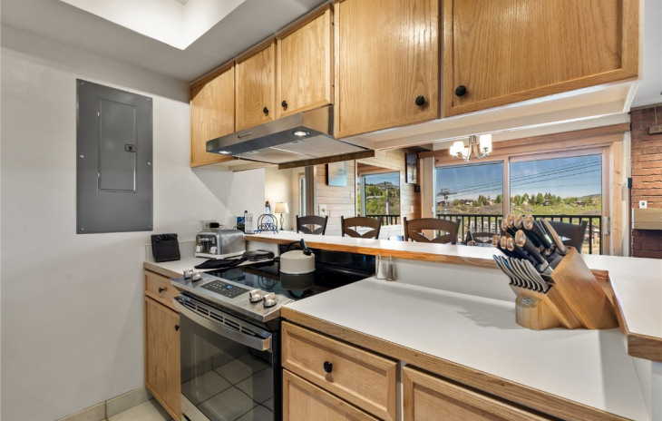 2430 Ski Trail Lane Photo