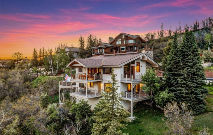 2295 Glacier Ridge Photo