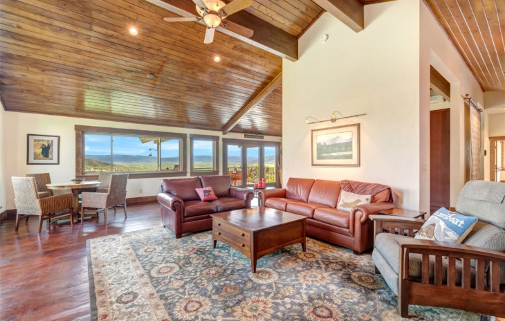 2295 Glacier Ridge Photo