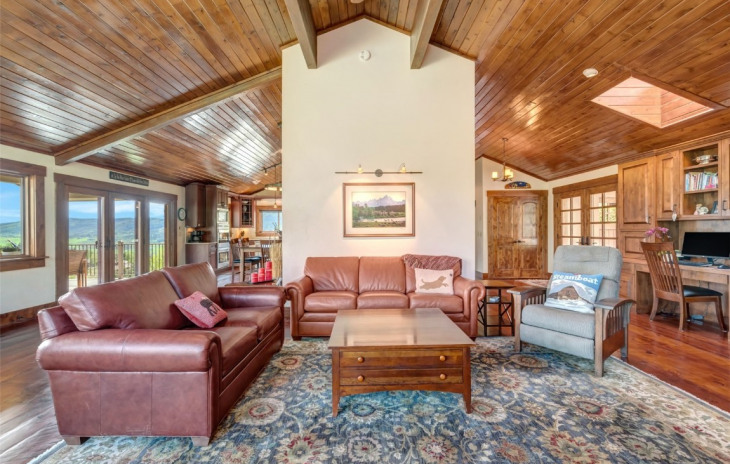 2295 Glacier Ridge Photo