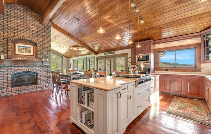 2295 Glacier Ridge Photo