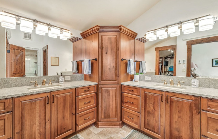 2295 Glacier Ridge Photo