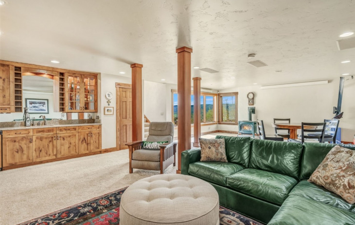 2295 Glacier Ridge Photo