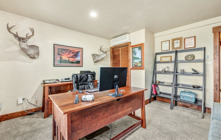 2295 Glacier Ridge Photo
