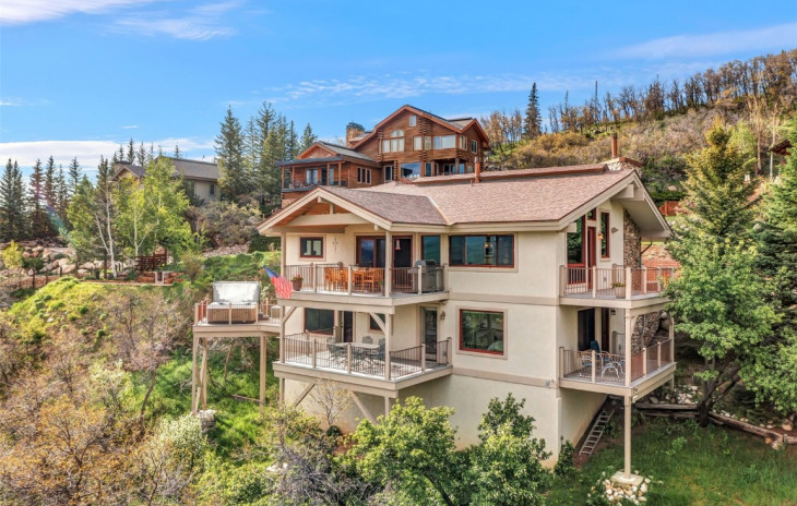 2295 Glacier Ridge Photo