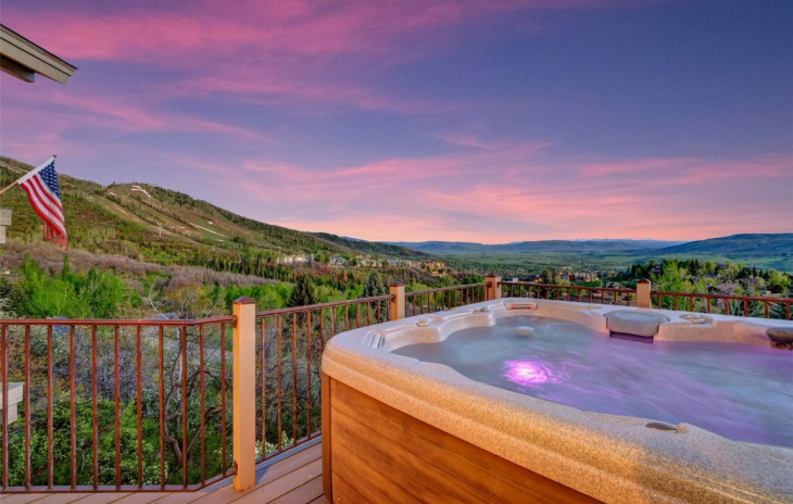 2295 Glacier Ridge Photo