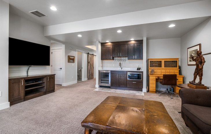 5 Copper Rose Court Photo