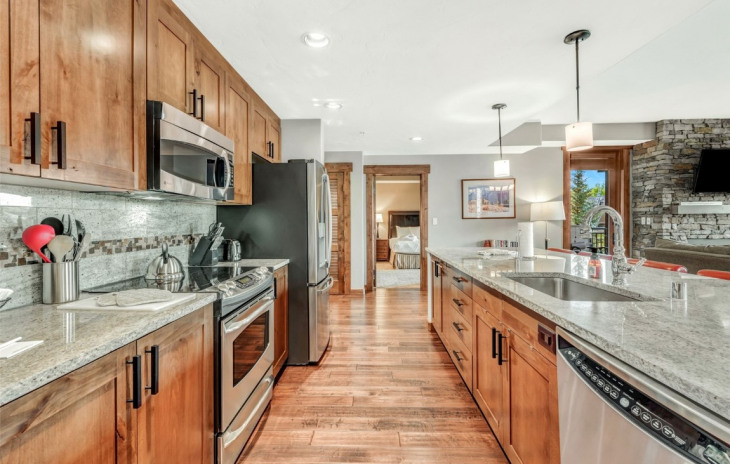 1175 Bangtail Way Photo