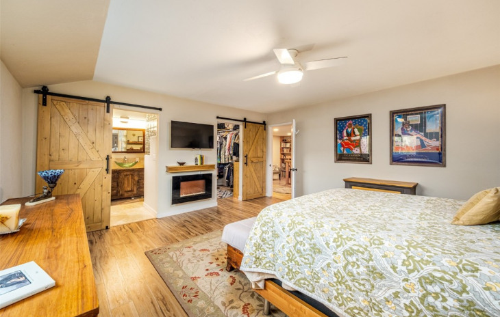 129 E Williams Street Photo