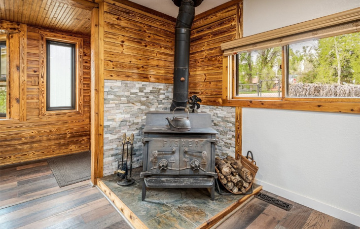 129 E Williams Street Photo