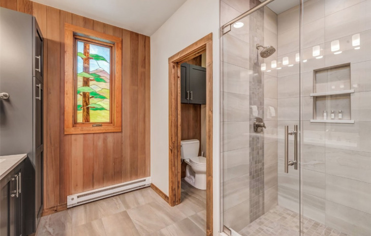 2440 Ski Trail Lane Photo