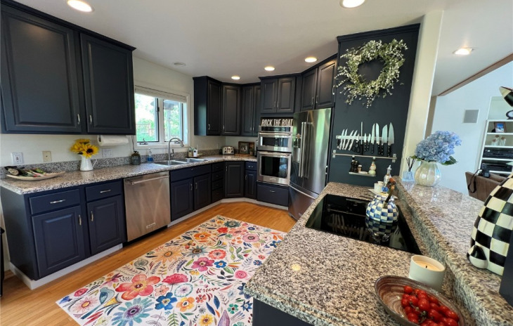 1735 Clubhouse Drive Photo