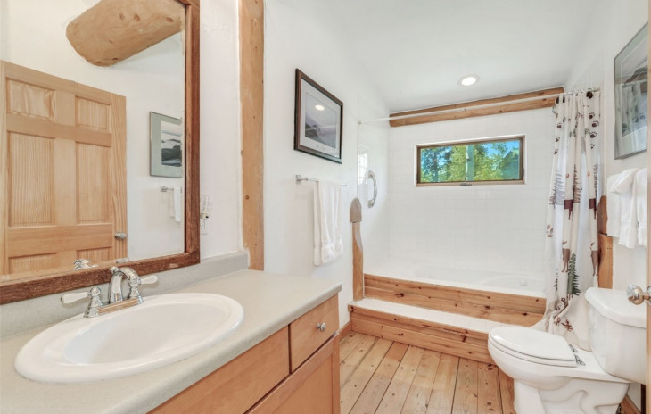 57910 Jupiter Place Photo