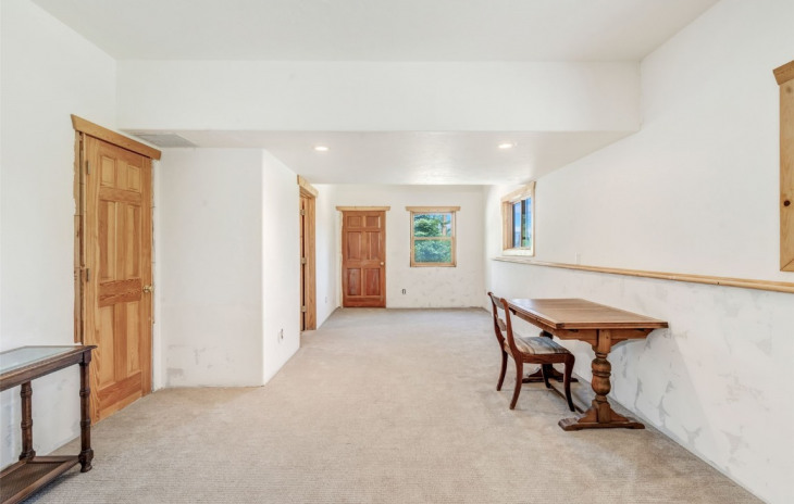 57910 Jupiter Place Photo