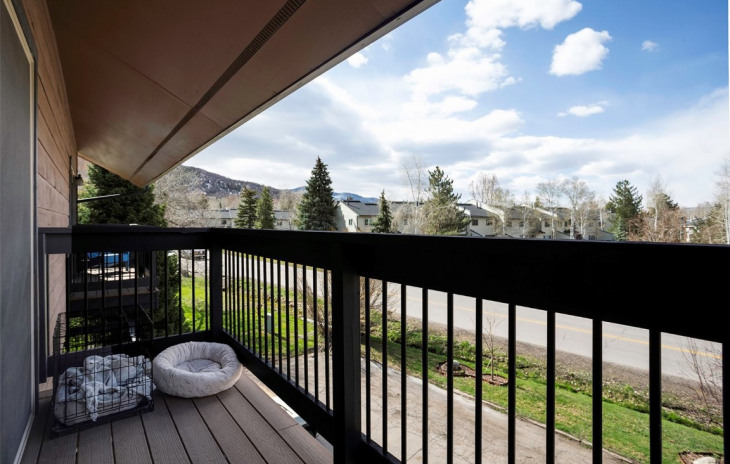 1360 Skyview Lane Photo