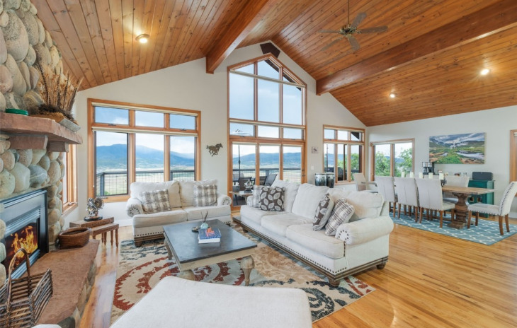42155 Deer Road Photo