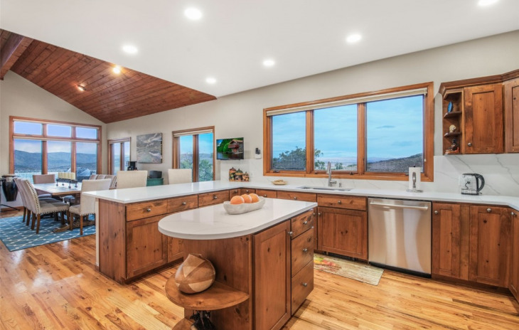 42155 Deer Road Photo