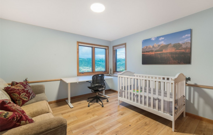 42155 Deer Road Photo