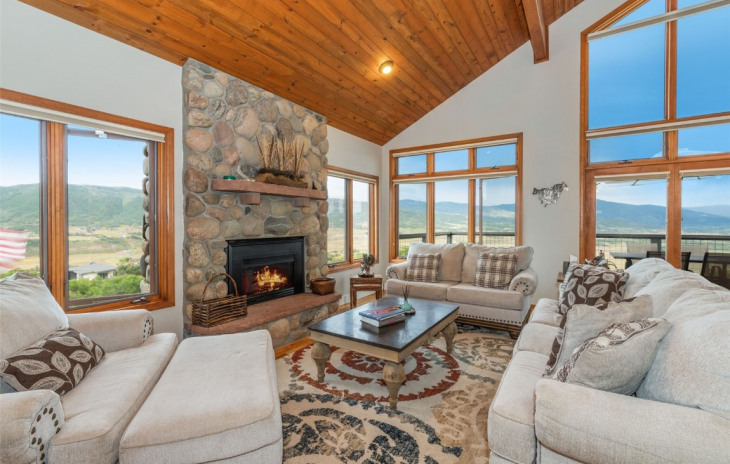 42155 Deer Road Photo