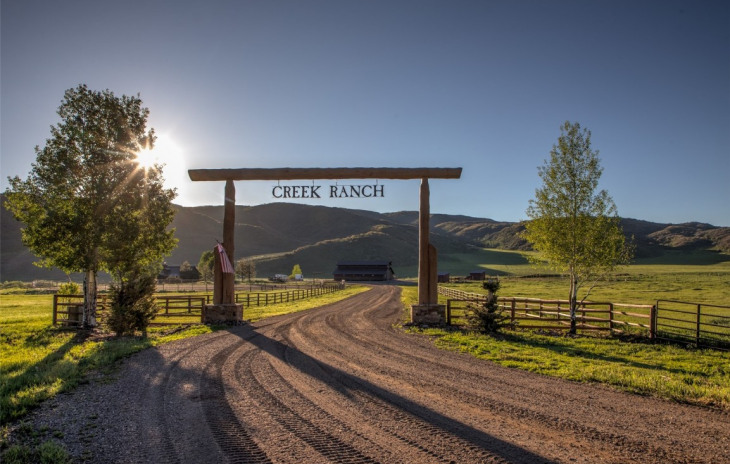 24675 Creek Ranch Road Photo