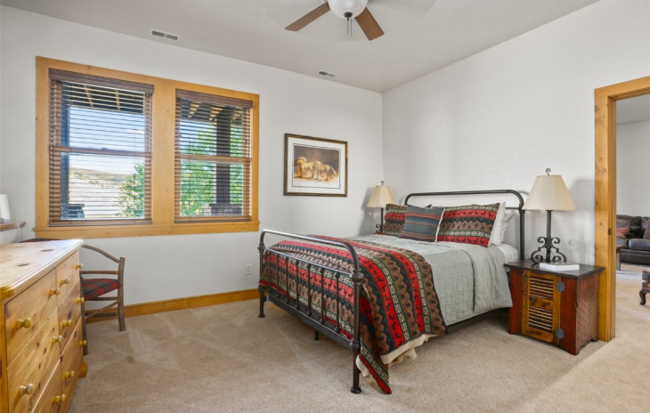 24675 Creek Ranch Road Photo