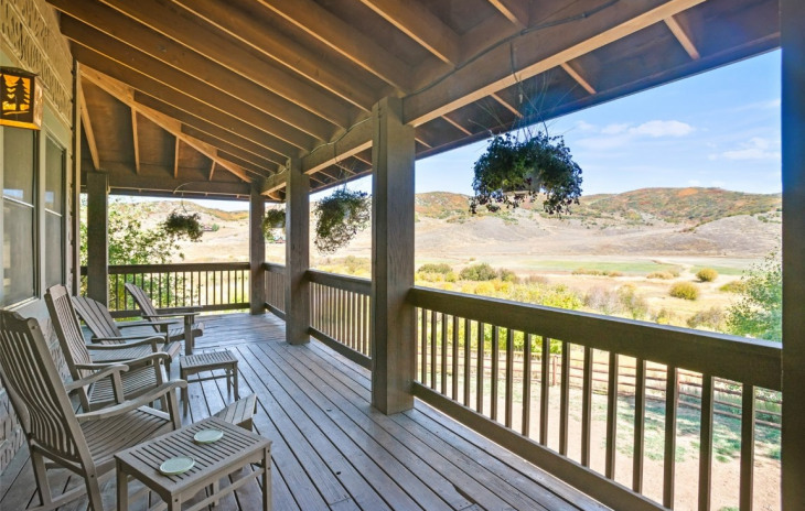 24675 Creek Ranch Road Photo