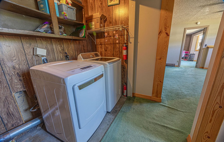 414 Meadowbrook Court Photo