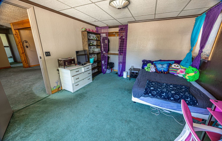 414 Meadowbrook Court Photo