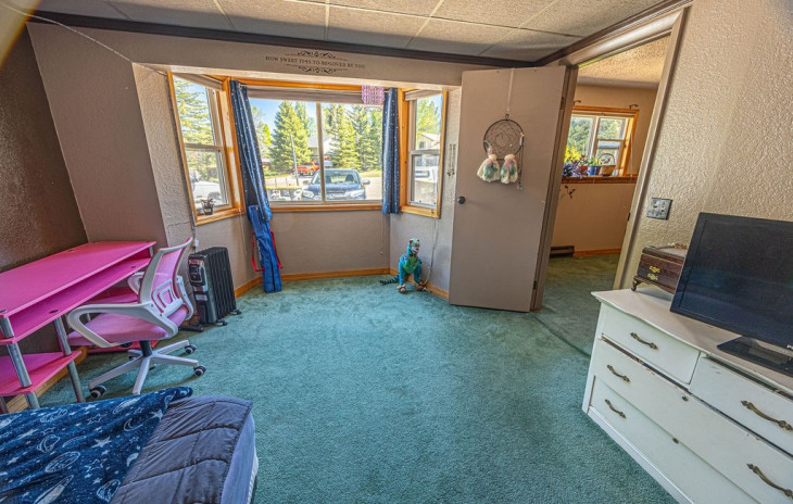 414 Meadowbrook Court Photo