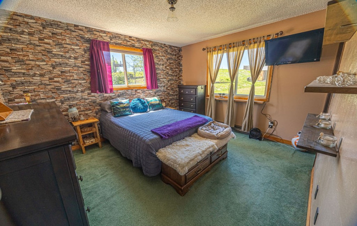 414 Meadowbrook Court Photo