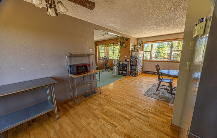 414 Meadowbrook Court Photo