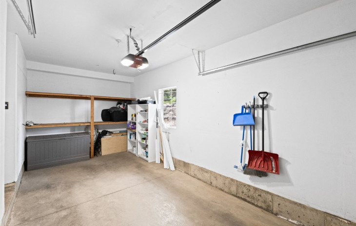 3335 Columbine Drive Photo