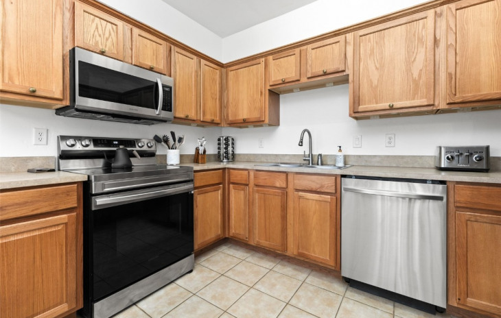 3335 Columbine Drive Photo