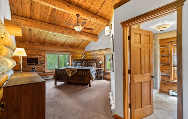 58075 Jupiter Place Photo