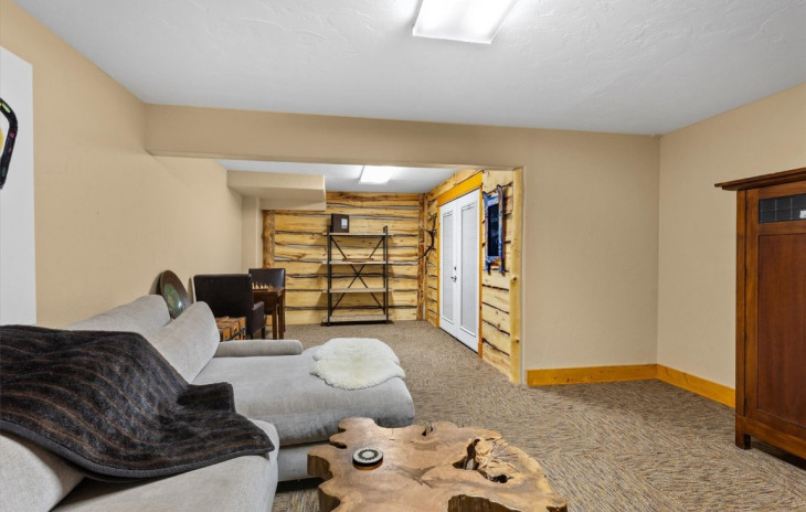 58075 Jupiter Place Photo