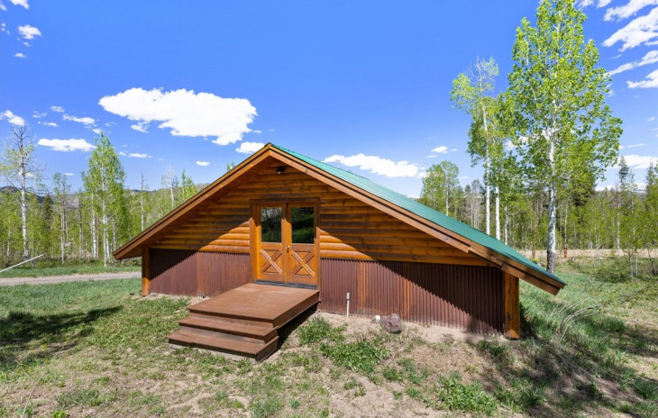 58075 Jupiter Place Photo