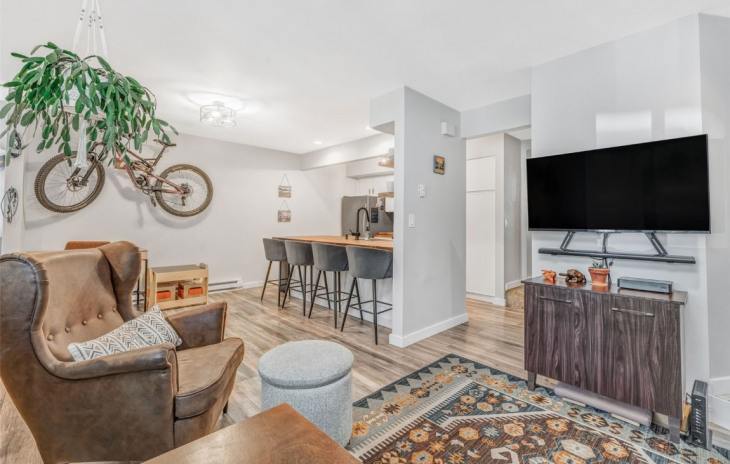 42 Cypress Court Photo