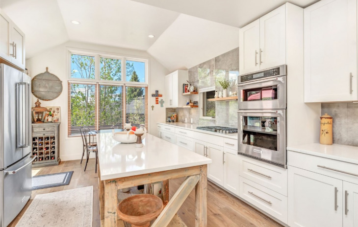 1580 Mark Twain Court Photo