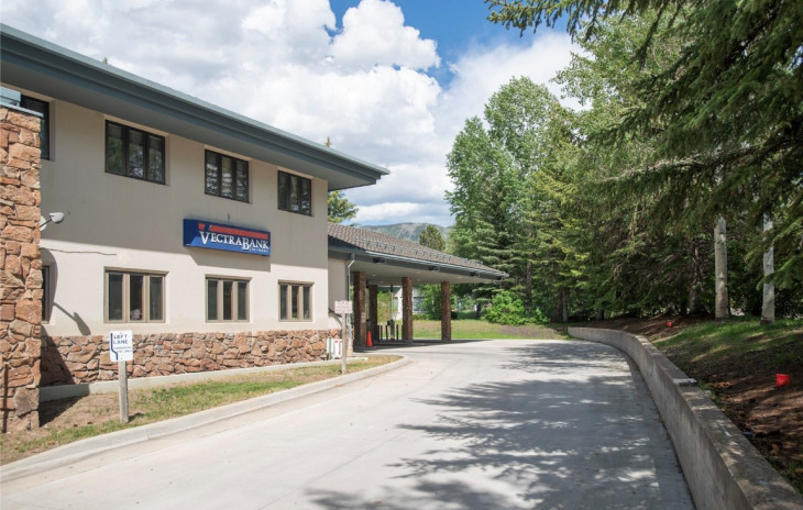 2155 Resort Drive Photo