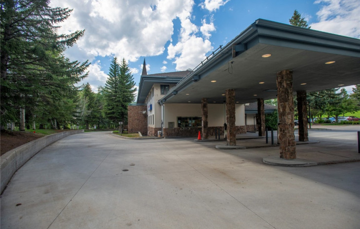 2155 Resort Drive Photo