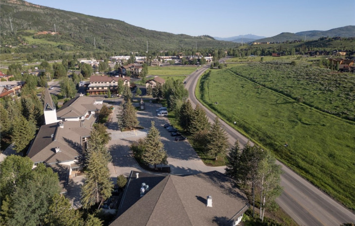 2155 Resort Drive Photo