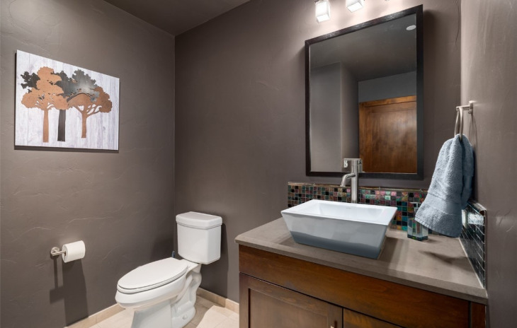 703 Lincoln Avenue Photo