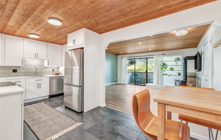 3020 Village Drive Photo