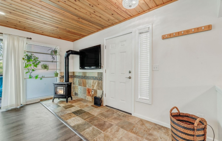 3020 Village Drive Photo