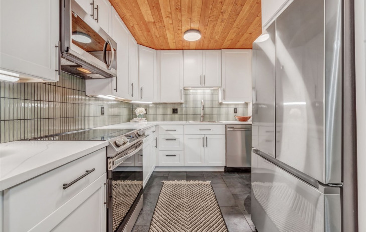3020 Village Drive Photo